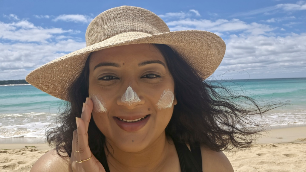 Best Serums for Sensitive Skin - Mad Hippie Vitamin C Serum